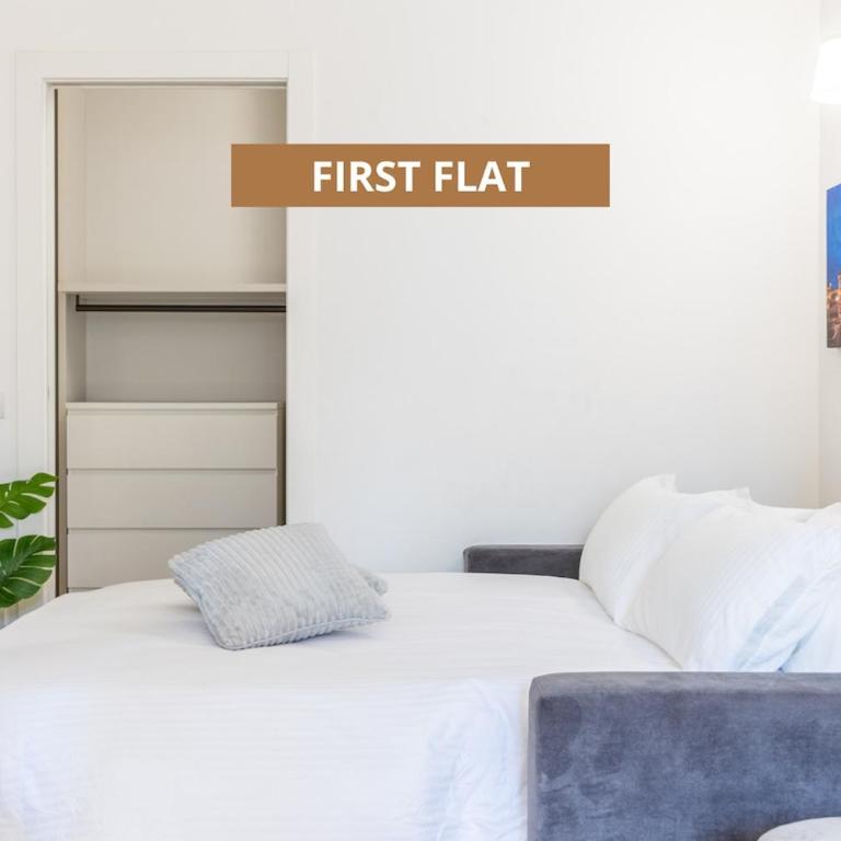 Duomo 8 min walk - 3 Indipendent Flats - Appartamento con 3 Camere da Letto - 15