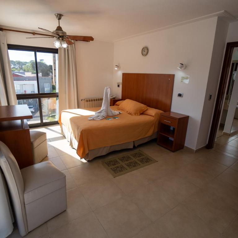 Atlantico Hotel - Family Room with Side Sea View - 7