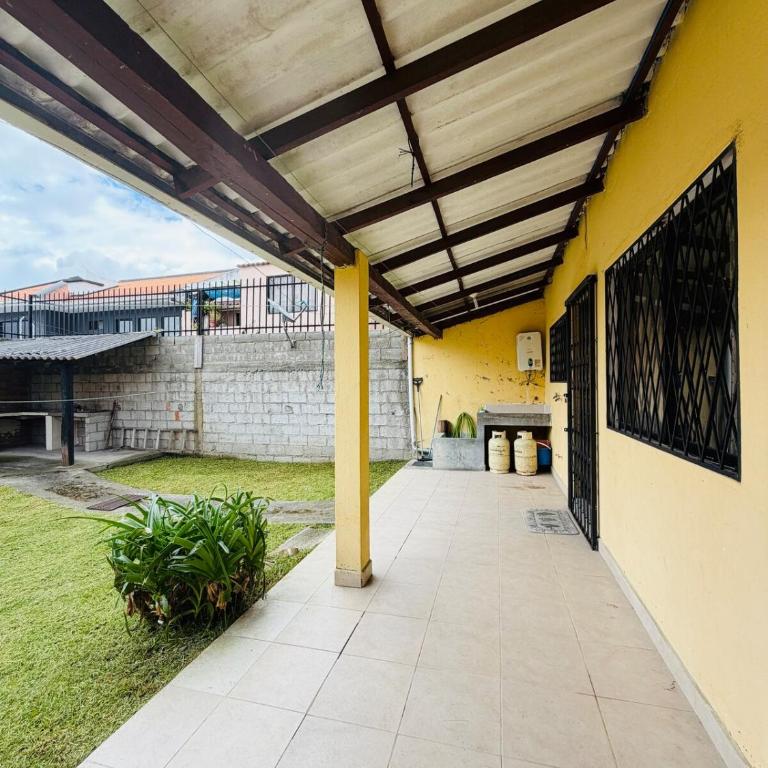 Family Home in an Excellent Location - Casa de 3 dormitorios - 2