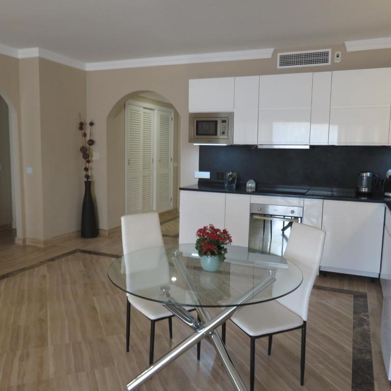 Vista Hermosa Marbella - Apartamento de 3 dormitorios con balcón - 3