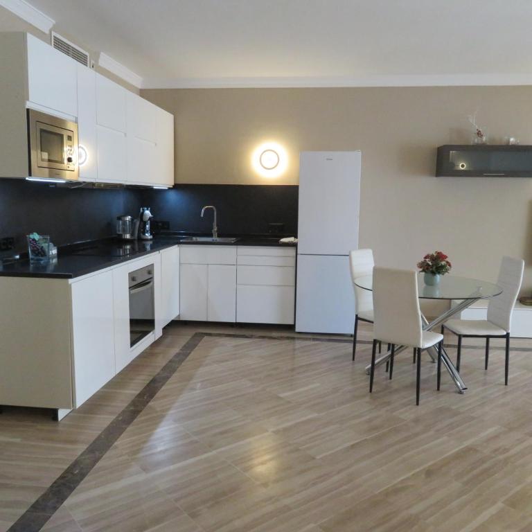 Vista Hermosa Marbella - Apartamento de 3 dormitorios con balcón - 18