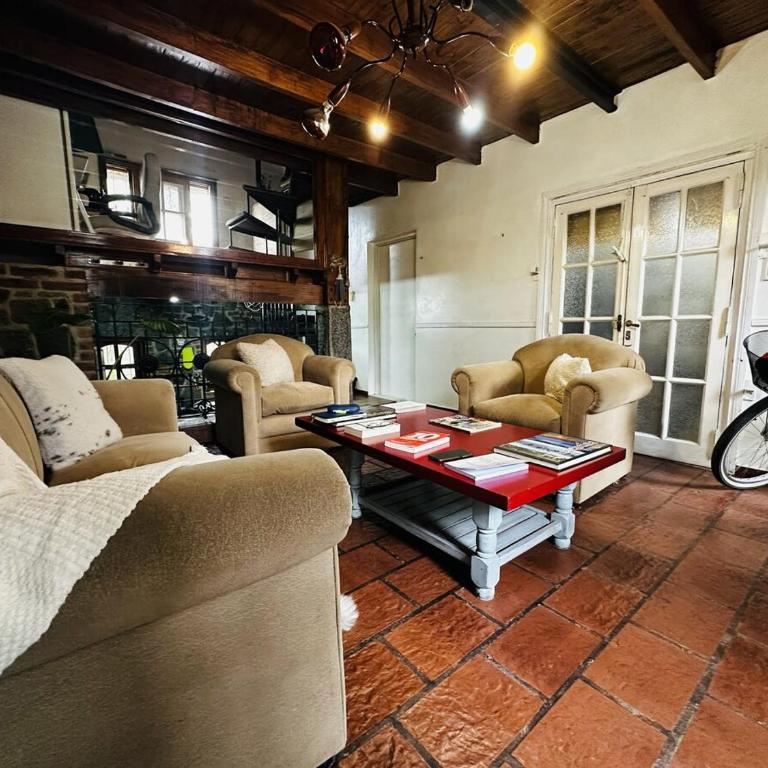 Encantador Chalet con Estilo y Garaje Privado - Casa de 2 dormitorios - 27