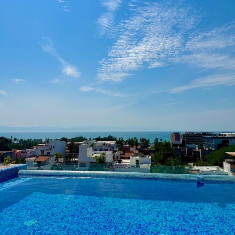 2BR Condo with Ocean View near beach - Apartamento de 2 dormitorios - 8