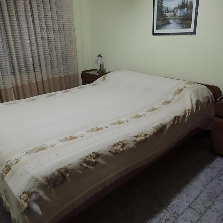 Departamento de 3 Ambientes a 5 cuadras del mar para hasta 8 personas WIFI potente Cochera Aire Acondicionado - Room #1584366201 - 2