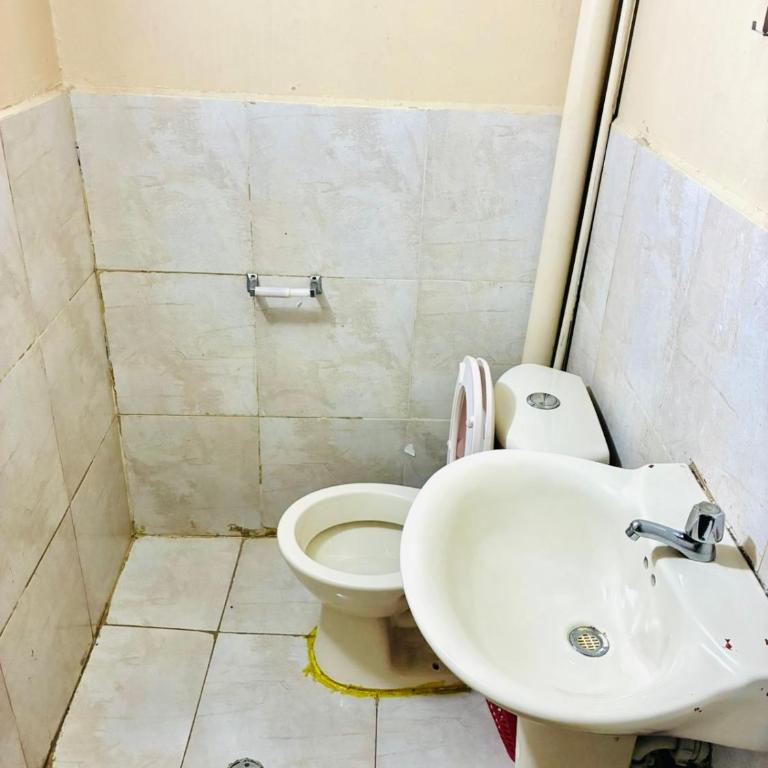 Travel Hotel Quito - Economy Double Room - 2