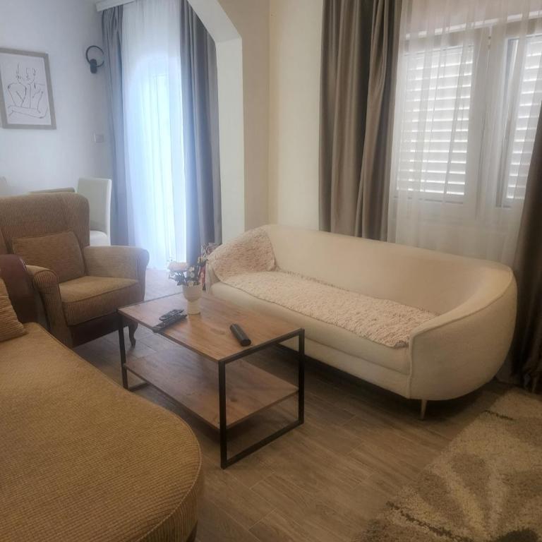 Morska Oaza Sutomore - Three-Bedroom Apartment - 16