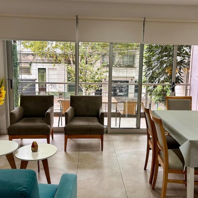 Departamento moderno con amplio balcón y parrilla a gas - Apartamento de 1 dormitorio - 13