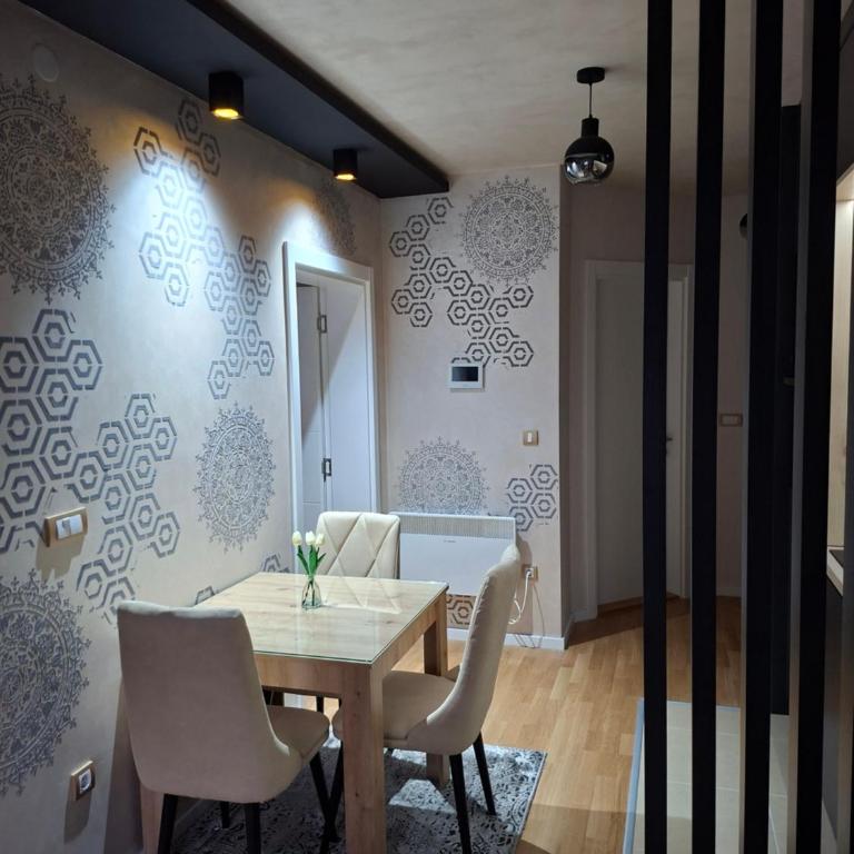 Royal Lux - Apartman sa 1 Spavaćom Sobom - 5