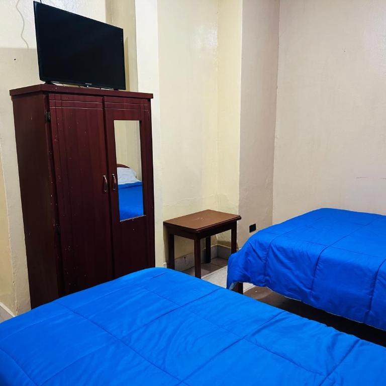 Travel Hotel Quito - Twin Room with Private Bathroom - 2