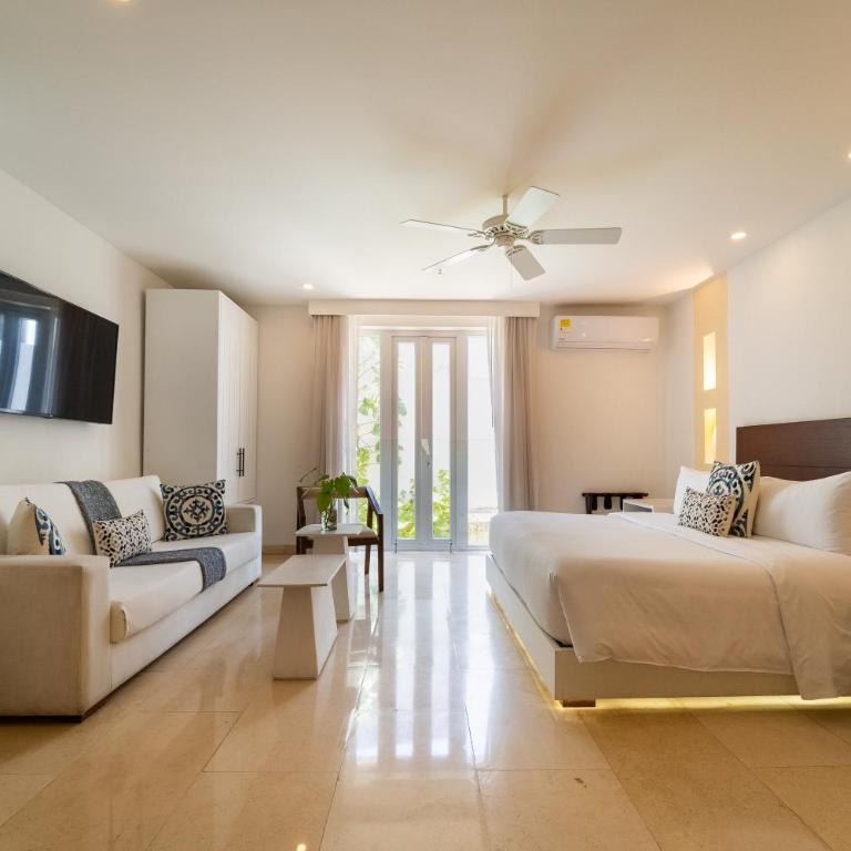 Nacar Hotel Cartagena, Curio Collection by Hilton - Habitación Superior con sofá - cama extragrande - 1