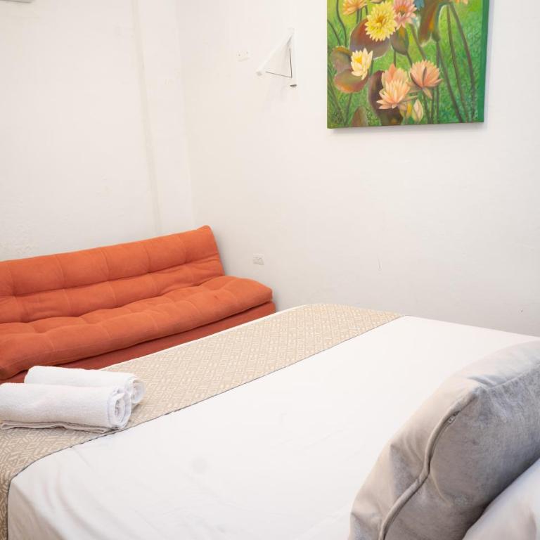 Casa Quero 915 4BR House Old City rooftop jacuzzi AC full Wifi - Four-Bedroom House - 17