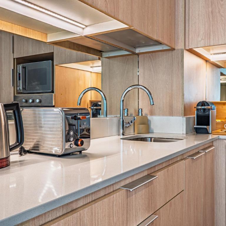 Colorhaus by Nest Collection - Apartment - 8