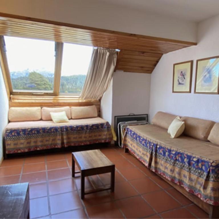DUT Bariloche - Apartamento de 1 dormitorio con jardín - 20