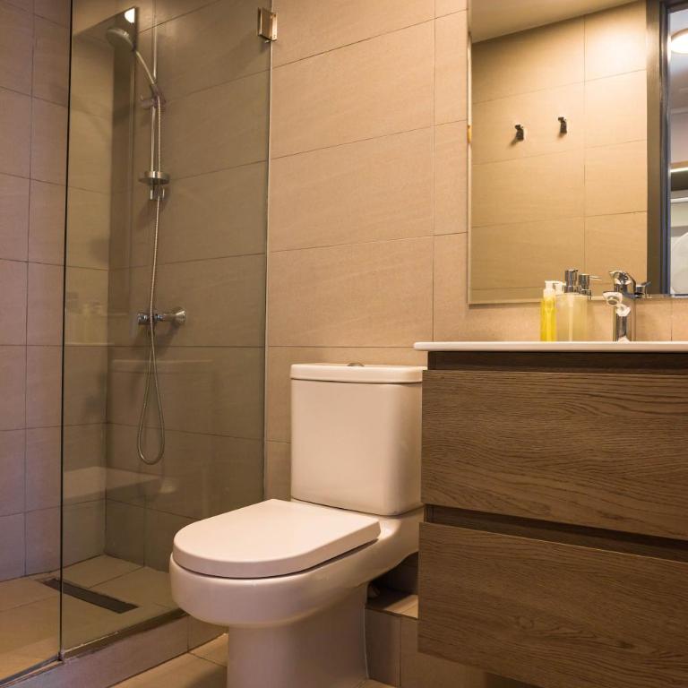 Stylish 2BR Retreat in Central Las Condes Oasis - Apartment - 20