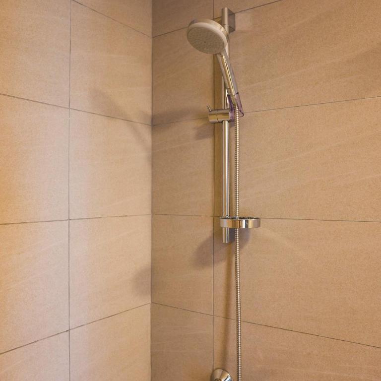 Stylish 2BR Retreat in Central Las Condes Oasis - Apartment - 21