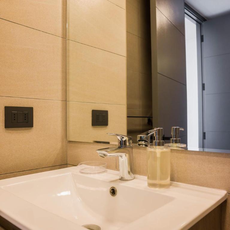 Stylish 2BR Retreat in Central Las Condes Oasis - Apartment - 23