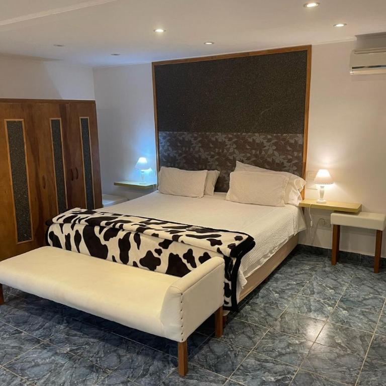 La Locanda Boutique Hotel - Superior Queen Room - 3