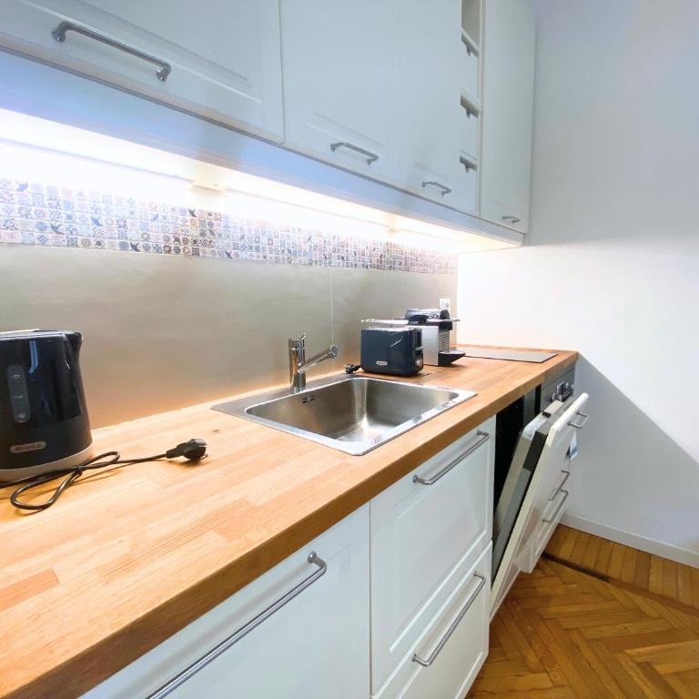 A stone's throw from Piazza Maggiore - Appartamento con 1 Camera da Letto - 15