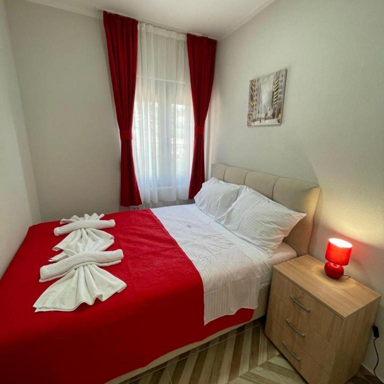 Mir i More - Three-Bedroom Apartment - 6