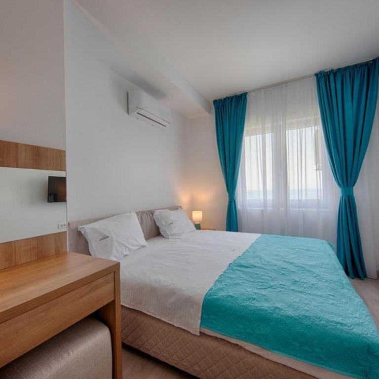 Mir i More - One-Bedroom Apartment - 7