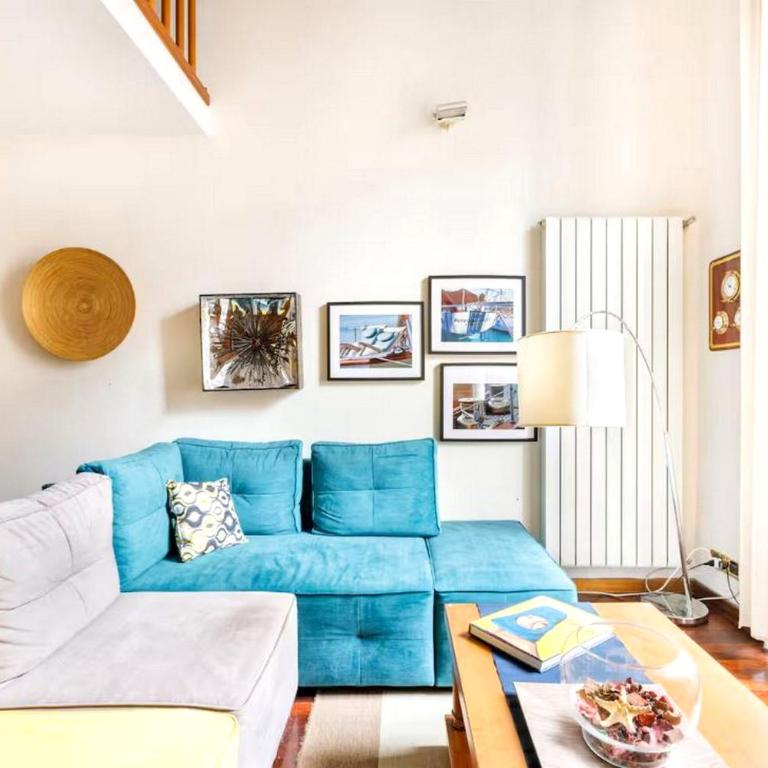 VictoriaCasaTaranto B1 - Deluxe Double Room with Balcony - 7