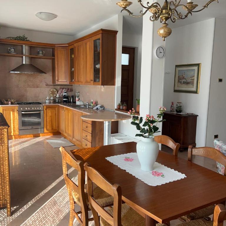 15 minuti da Arena di Verona Dimora Valpantena - Apartment - 2