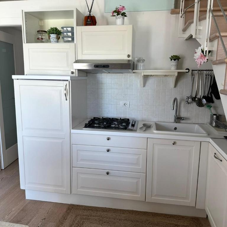 Conero Casa - Marcelli di Numana in Via Litoranea 101 sul mare vista Spiaggia con Parcheggio Esclusivo - Three-Bedroom Apartment - 9