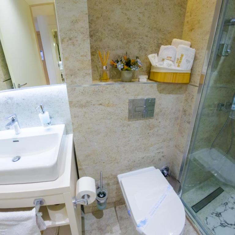 Zepterme Harmony - Deluxe One-Bedroom Apartment - 16