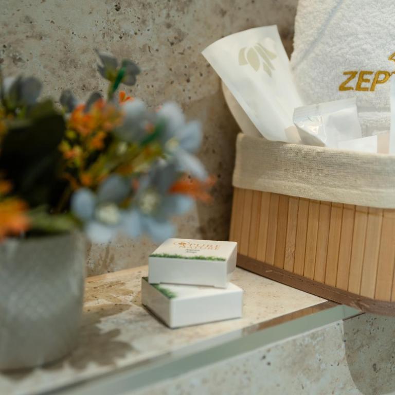 Zepterme Harmony - Deluxe One-Bedroom Apartment - 35