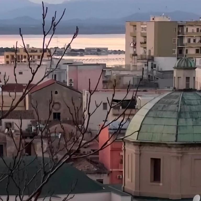 Suite il cielo in pieno centro storico in Cagliari - Monolocale Superior - 25