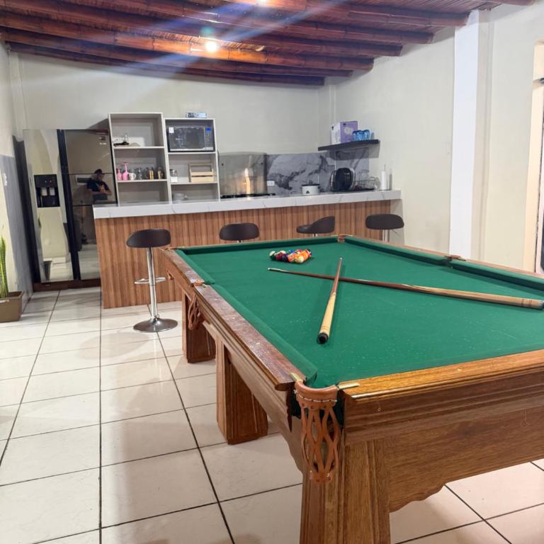 Casa de playa - Three-Bedroom House - 2