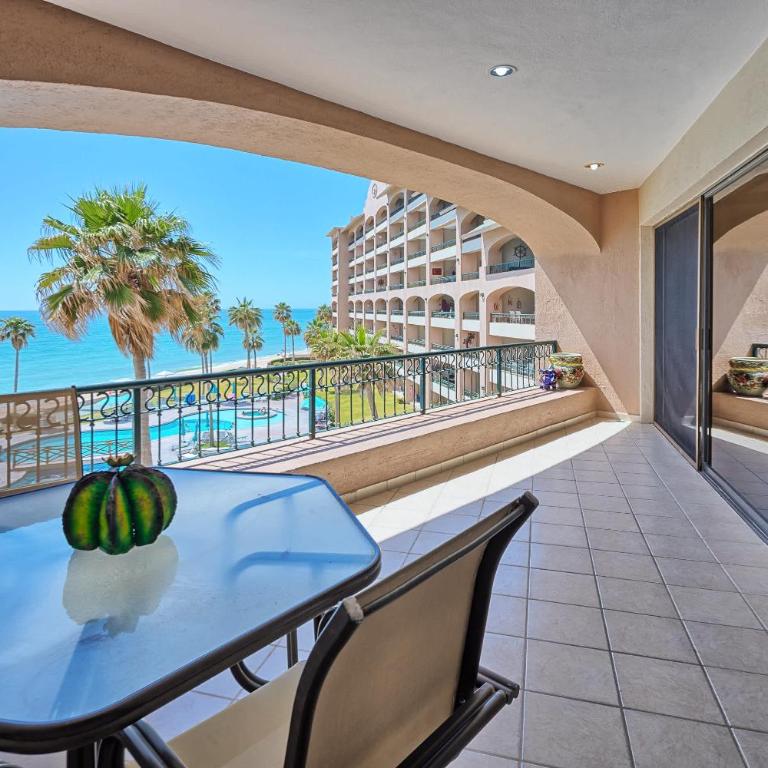 3 Bedroom Beach Front at Sonoran Spa E410 - Apartment - 3