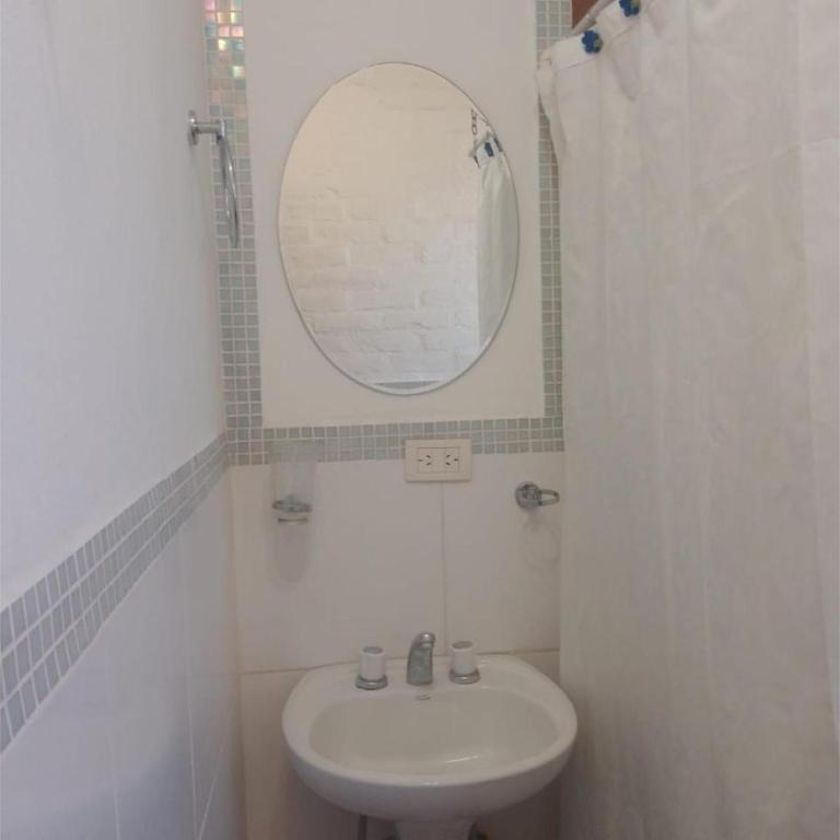 Casa Willy Pampa - Two-Bedroom House - 13
