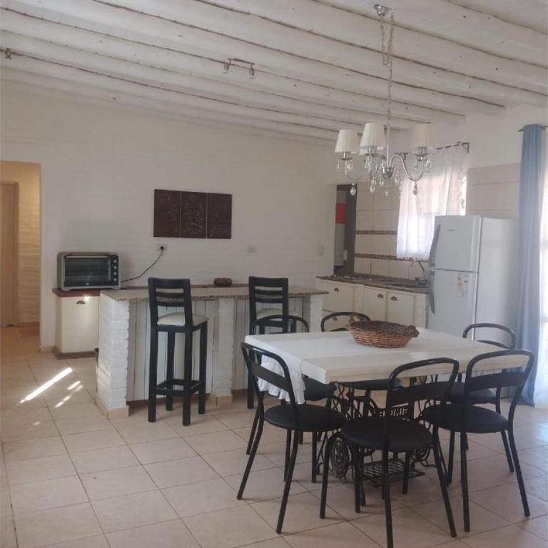 Casa Willy Pampa - Two-Bedroom House - 18