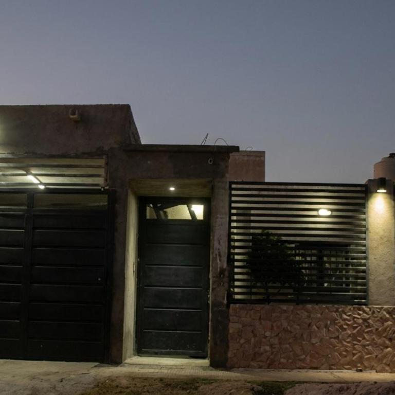 Casa con piscina La Rioja - Two-Bedroom House - 5