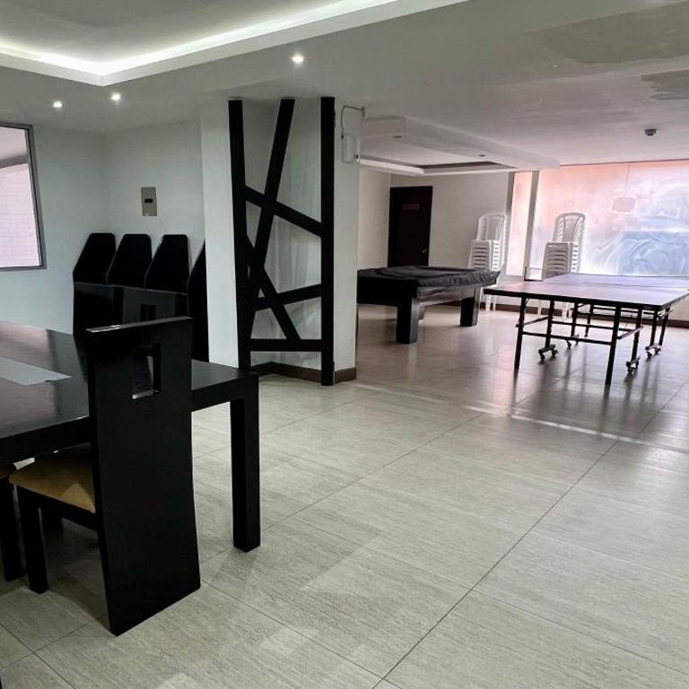 Penthouse lujo, Parque La Carolina, Piscina, parqueo 3 habitaciones - Apartamento de 3 dormitorios con piscina privada - 50