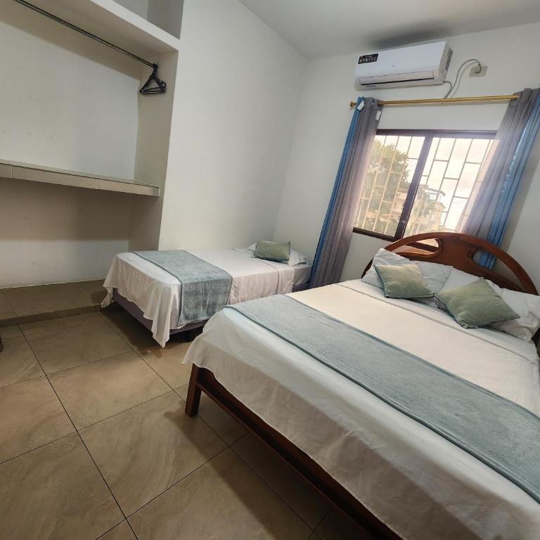 Hostal D' Meli - Room #1219177906 - 4