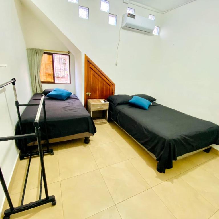 Hostal D' Meli - Room #1219177909 - 4