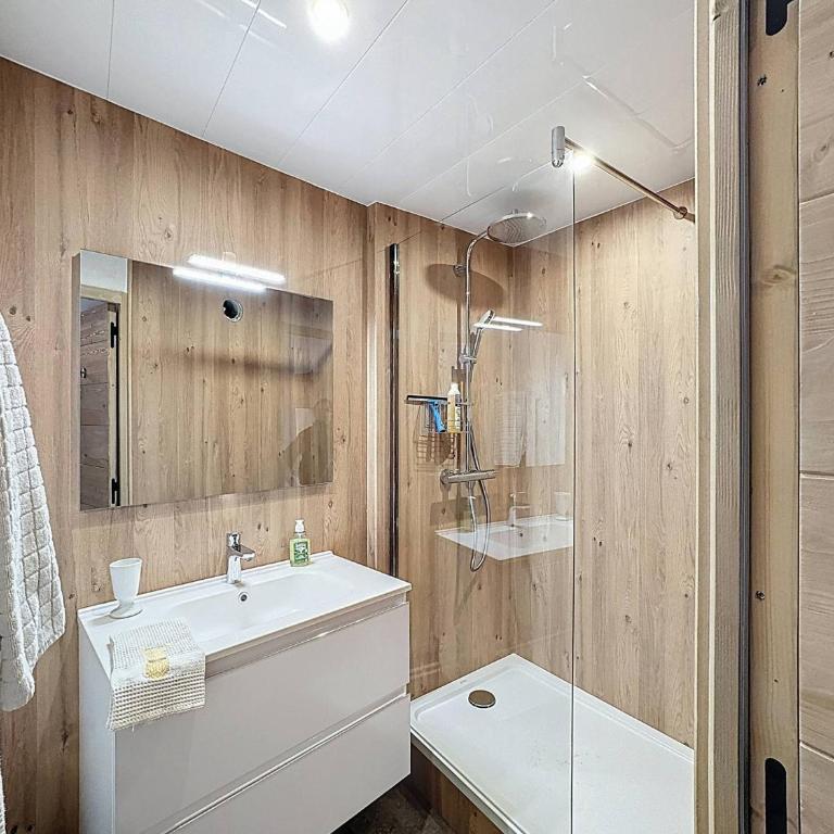 Appartement rénové 3 chambres pour 6 pers., idéal famille - Three-Bedroom Apartment - 5