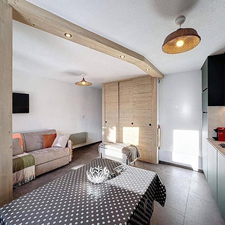 Appartement rénové 3 chambres pour 6 pers., idéal famille - Three-Bedroom Apartment - 14