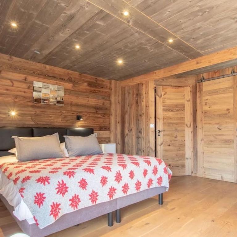 Chalet de Luxe aux Gets avec Jacuzzi, Wifi & Parking - FR-1-671-321 - Chalet - 26