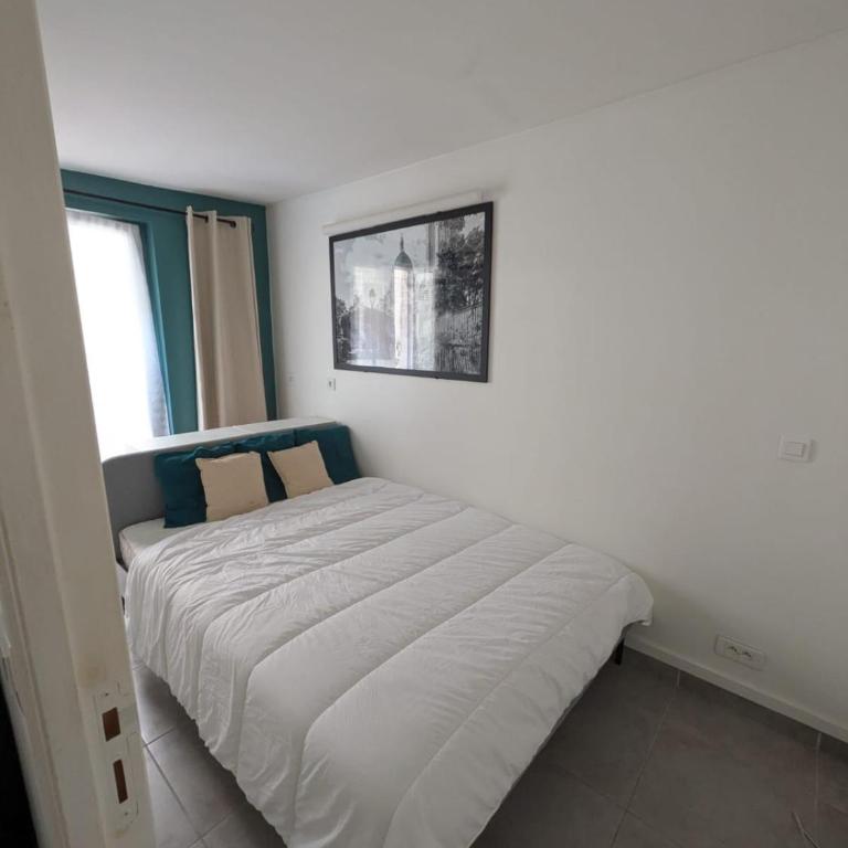 Parisian Hideaway - Heart of Montmartre, Abbesses - Apartamento de 1 dormitorio - 1