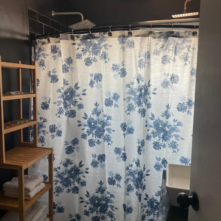 Best location ! Apt privado 2 hab con AC Completamente equipado en Asuncion - Apartamento de 2 dormitorios - 32