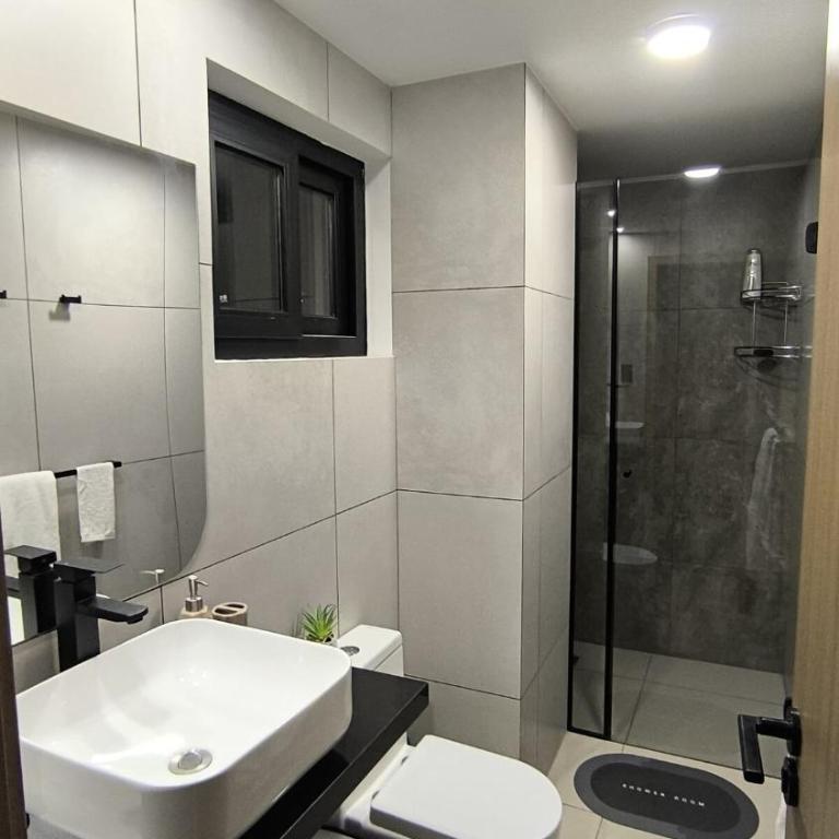 Departamento Premium en Equipetrol - Apartamento de 2 dormitorios - 16