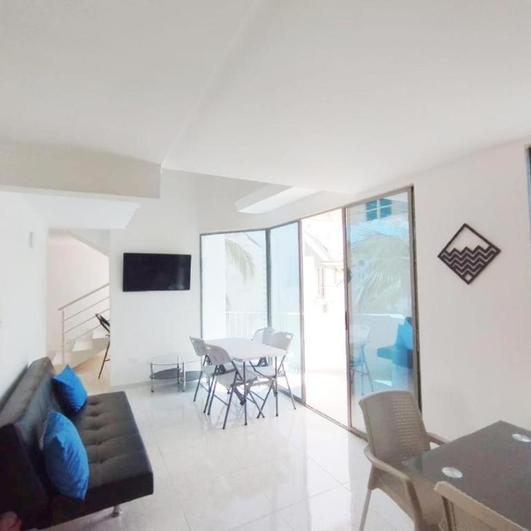 Apto grande duplex en Condominio La Mansión al lado del Cc Arrecife -Rodadero - Duplex Apartment - 1