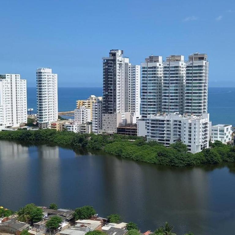 Apartamento en Torices - Three-Bedroom Apartment - 43