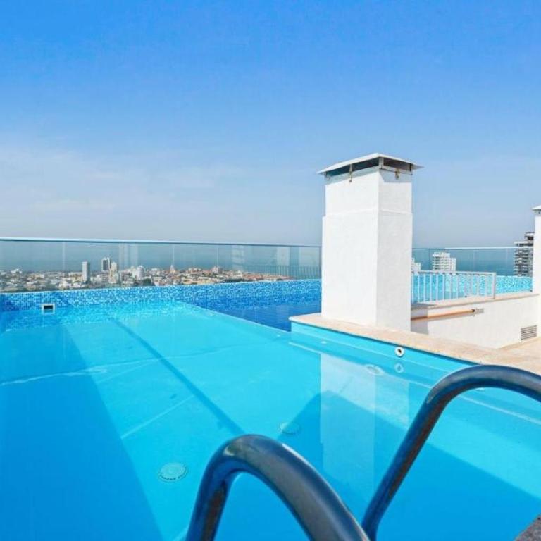 Apartamento en Torices Piso 24 - Cartagena - Playa cerca al Mar con piscina y Excelente vista - Two-Bedroom Apartment - 16