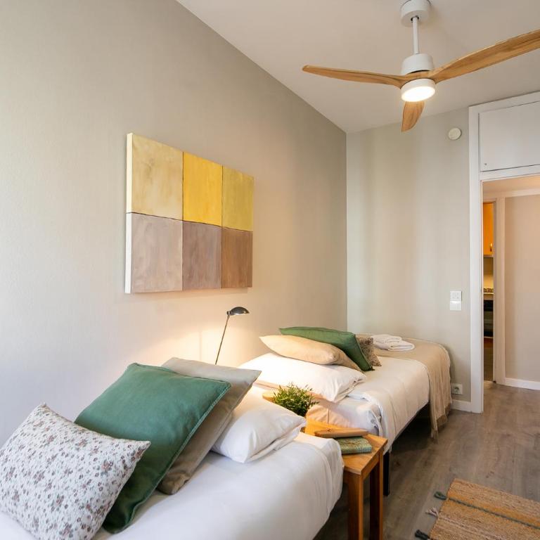 Eixample Barcelona Luxury for 8 - Apartment - 20