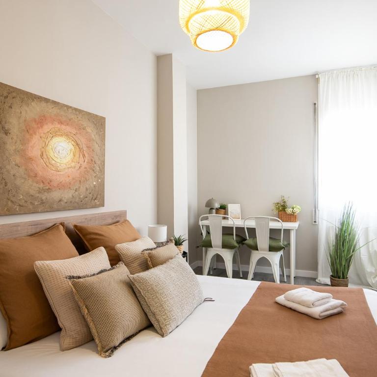 Eixample Barcelona Luxury for 8 - Apartment - 11