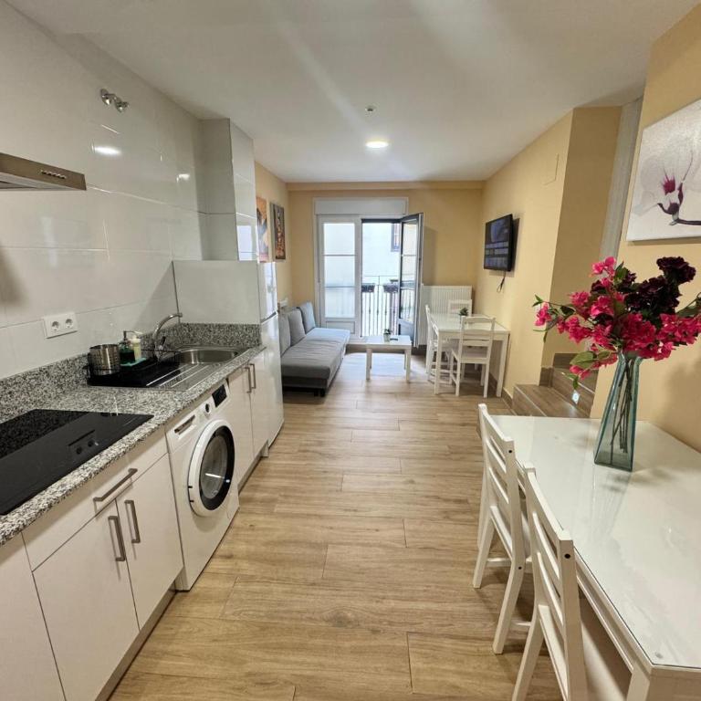 Apartamentos San Nicolás espaciosos para grupos junto a Laurel - Apartamento de 2 dormitorios - 4